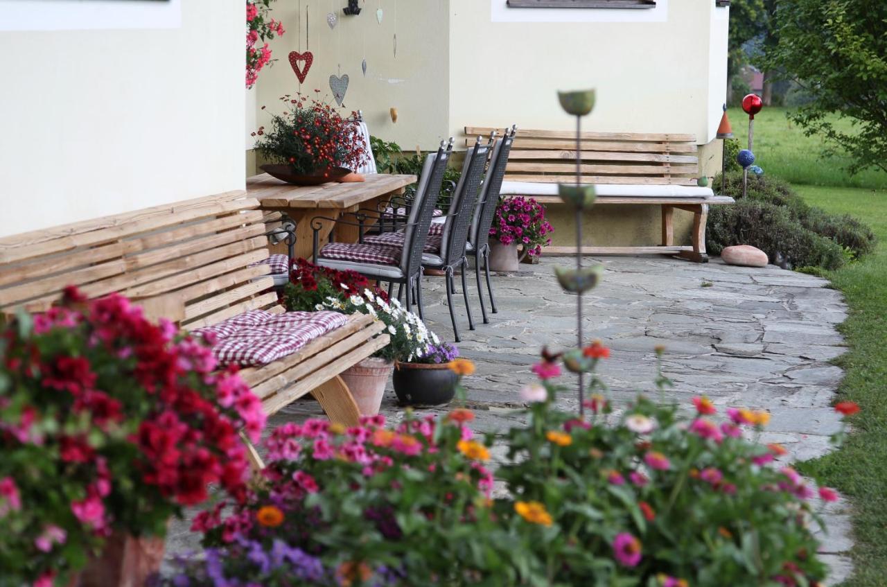 Pension Moeslehnerhof Ramsau am Dachstein Exterior photo